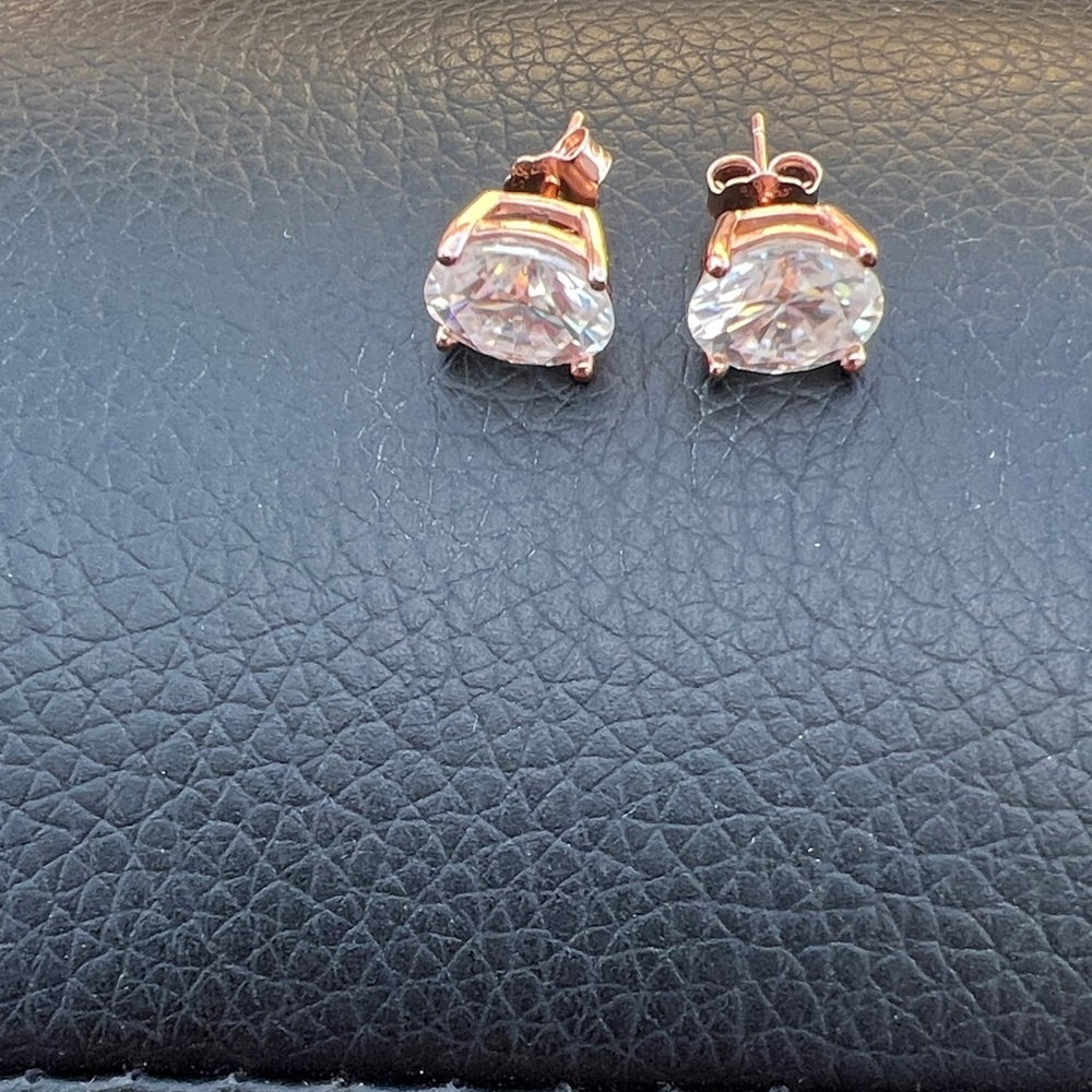 Moissanite Elegant Rose Gold Stud Earrings